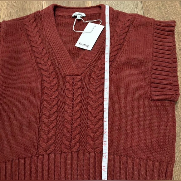 Darling Cable Knit V-Neck Sweater Vest in Rust Red - Picture 4 of 5